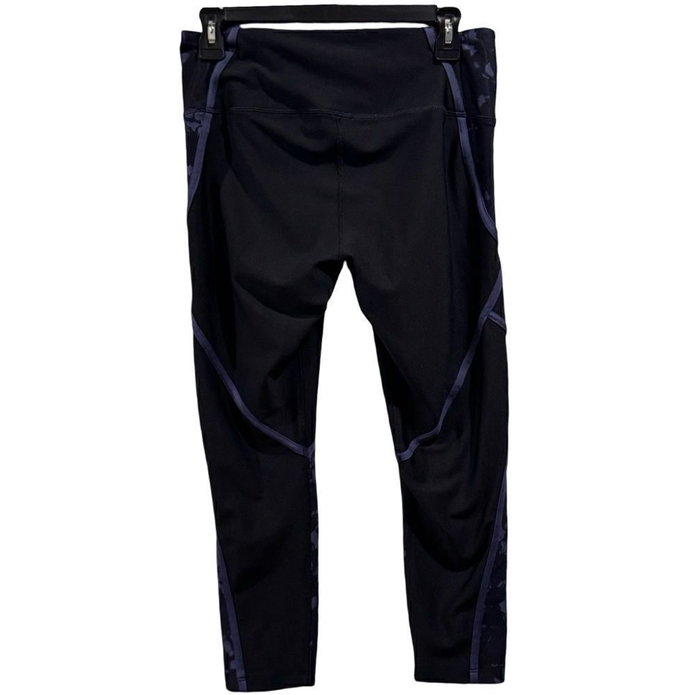 Underarmour Compression cropped heat gear Leggings Size L - Picture 2 of 8